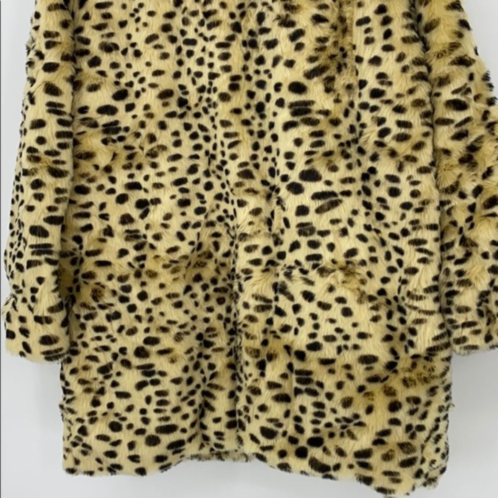 Forever 21 Animal Cheetah Print Faux Fur Coat - Picture 9 of 15